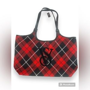 NWT Victoria's Secret Black Friday 2023 Holiday Plaid Tote Bag